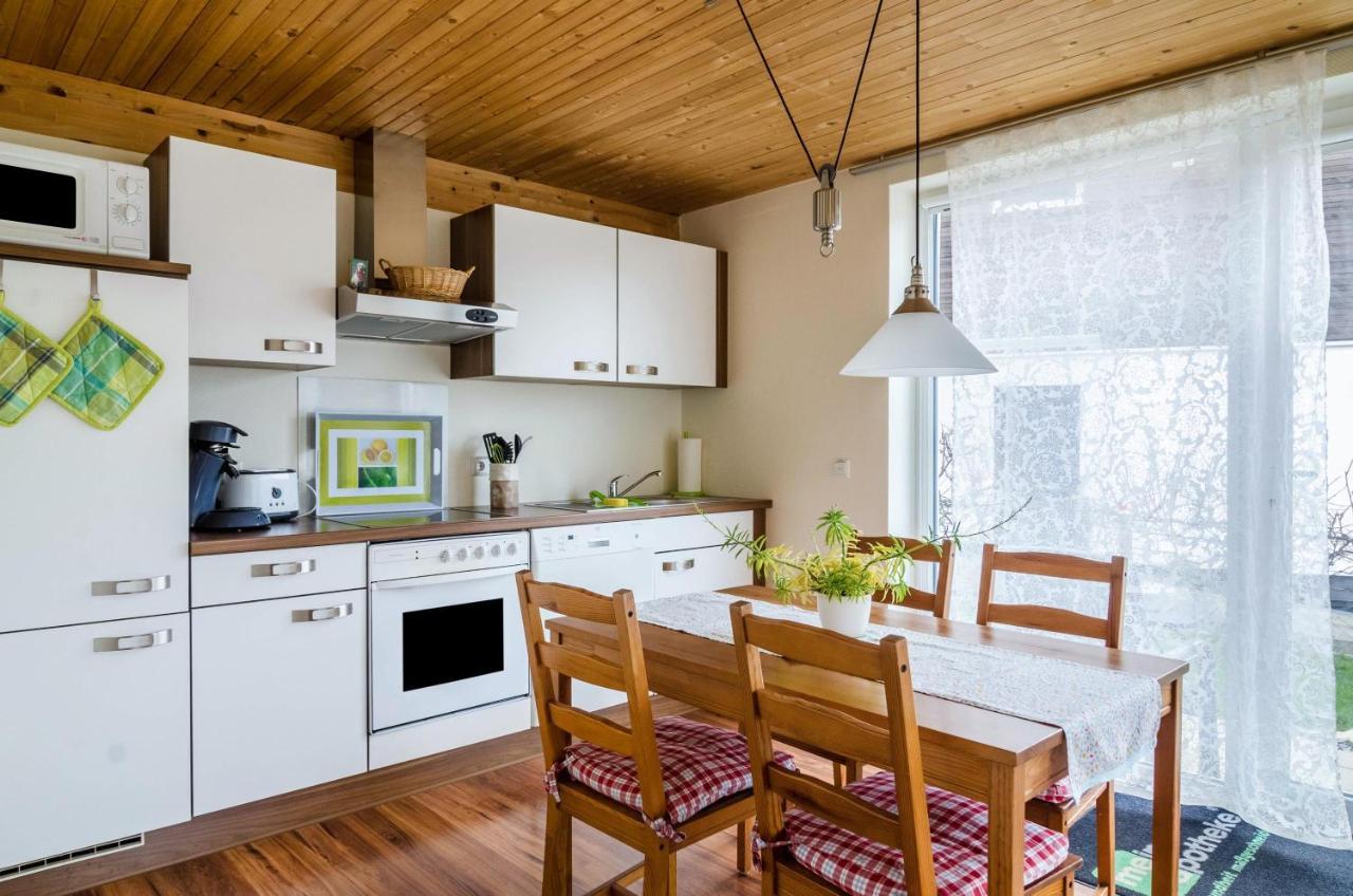 Ferienwohnung Erdgeschoss Иберлинген Экстерьер фото