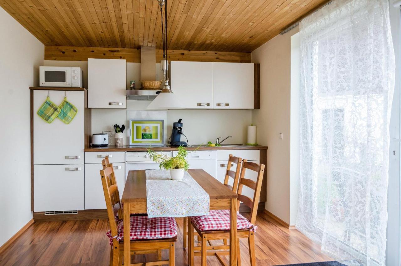 Ferienwohnung Erdgeschoss Иберлинген Экстерьер фото
